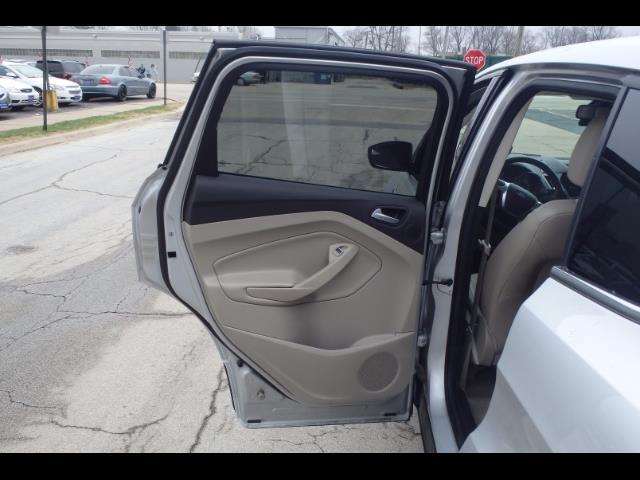 Ford Escape 2013 photo 12